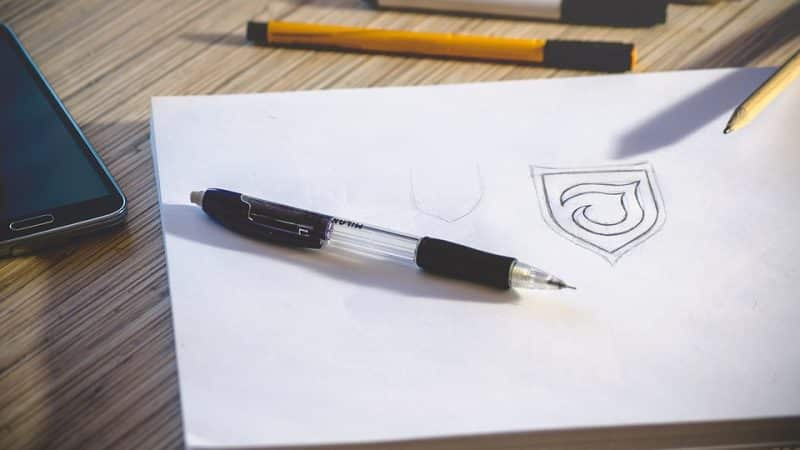 Conception de logo efficace : conseils et bonnes pratiques